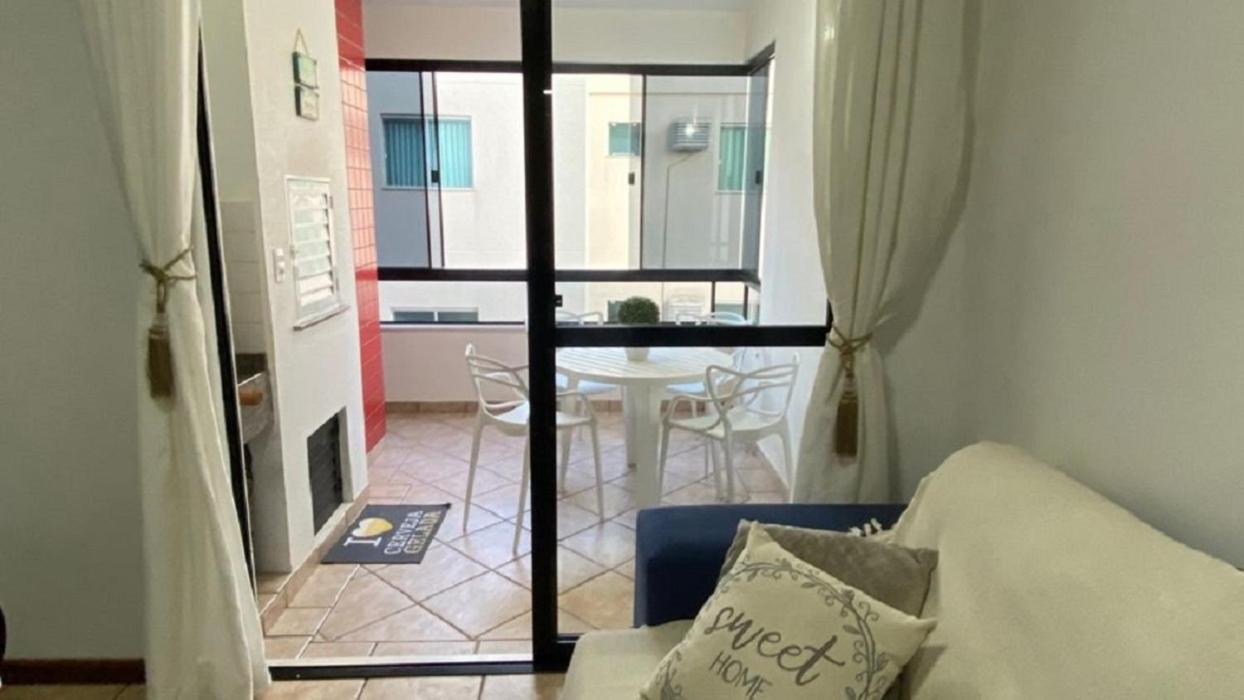 Bombas/ Bombinhas, A 50M Do Mar, Apartamento 2 Quartos, Com Churrasqueira Na Sacada, Ar E Wi-Fi Exterior foto