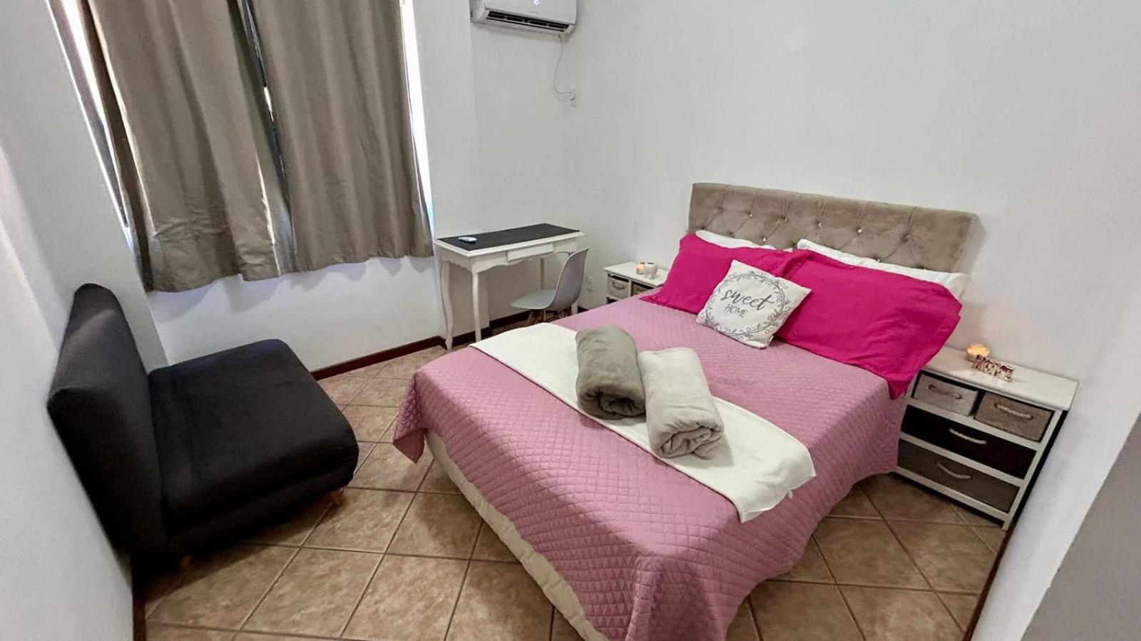 Bombas/ Bombinhas, A 50M Do Mar, Apartamento 2 Quartos, Com Churrasqueira Na Sacada, Ar E Wi-Fi Exterior foto